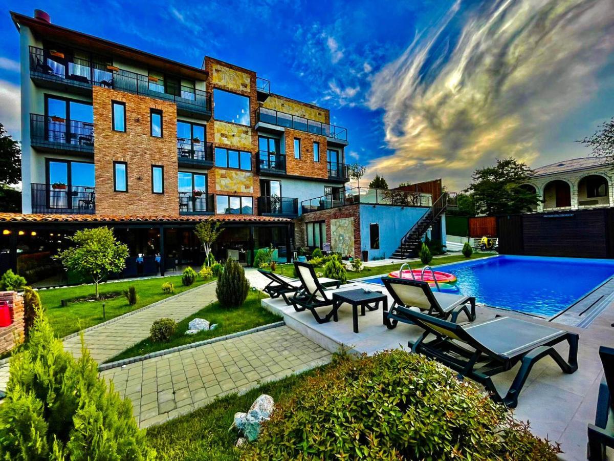 Boutique Hotel Kviria テラヴィ エクステリア 写真