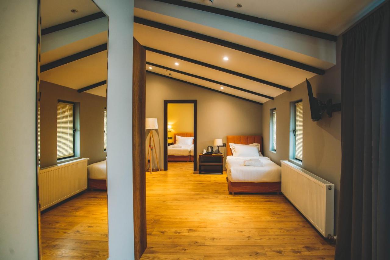 Boutique Hotel Kviria テラヴィ エクステリア 写真