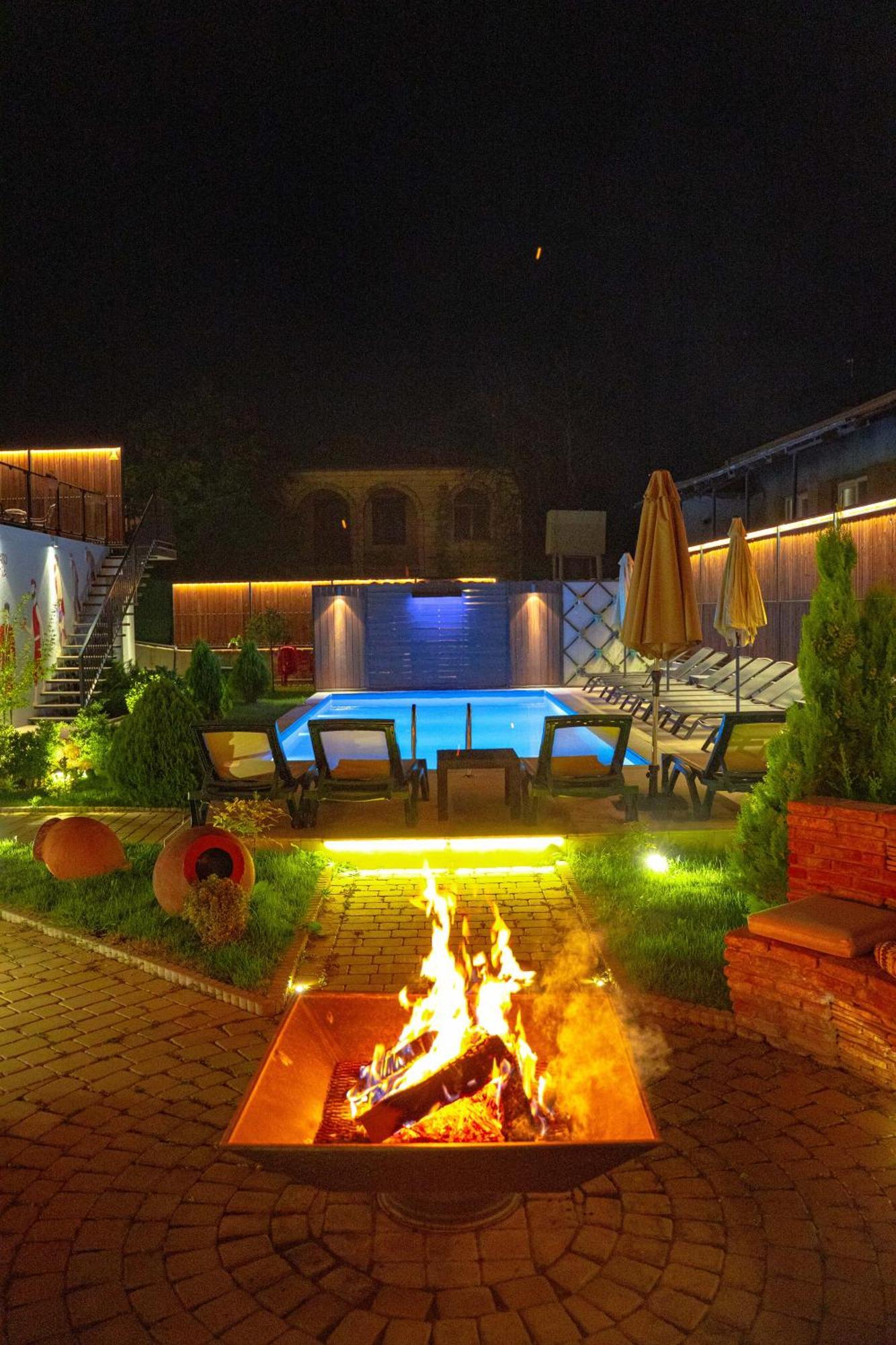 Boutique Hotel Kviria テラヴィ エクステリア 写真